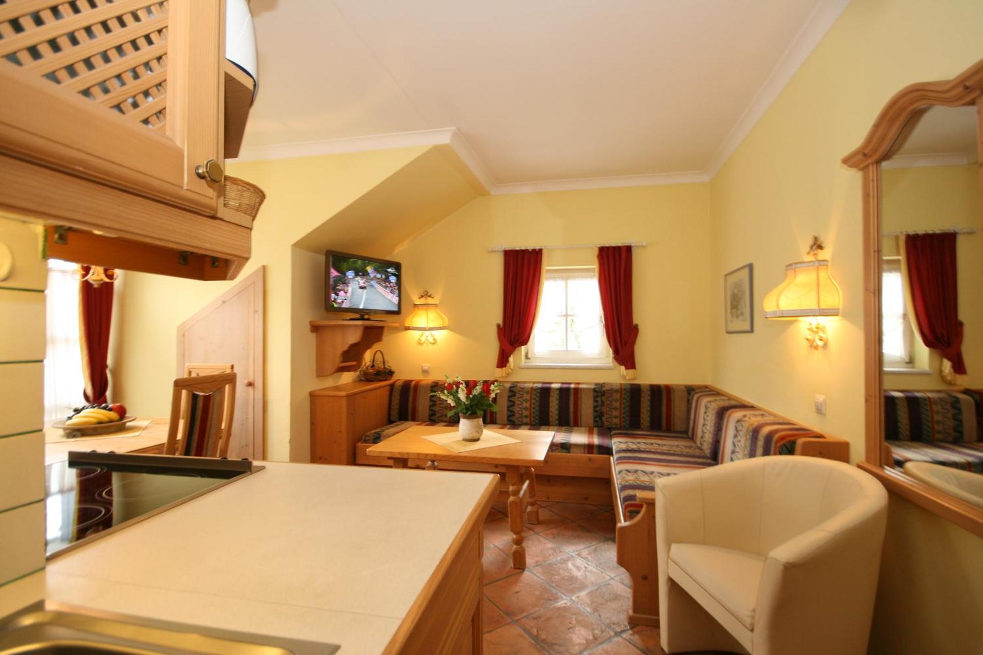 Gaestehaus Katharina Schladming Rom bilde